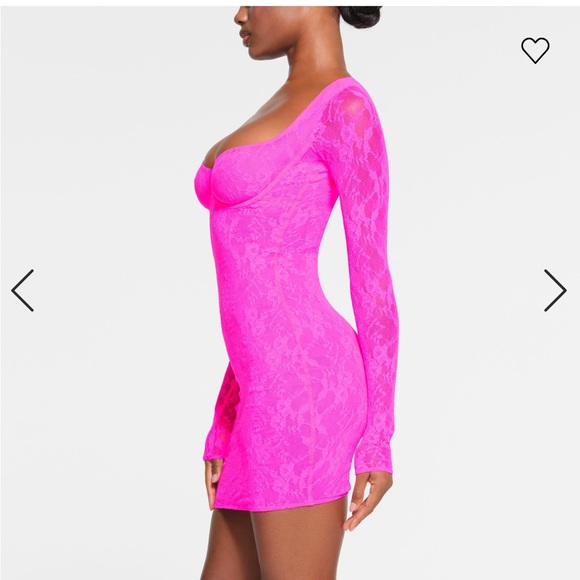 Lace Skims Dress - Picture 3 of 10